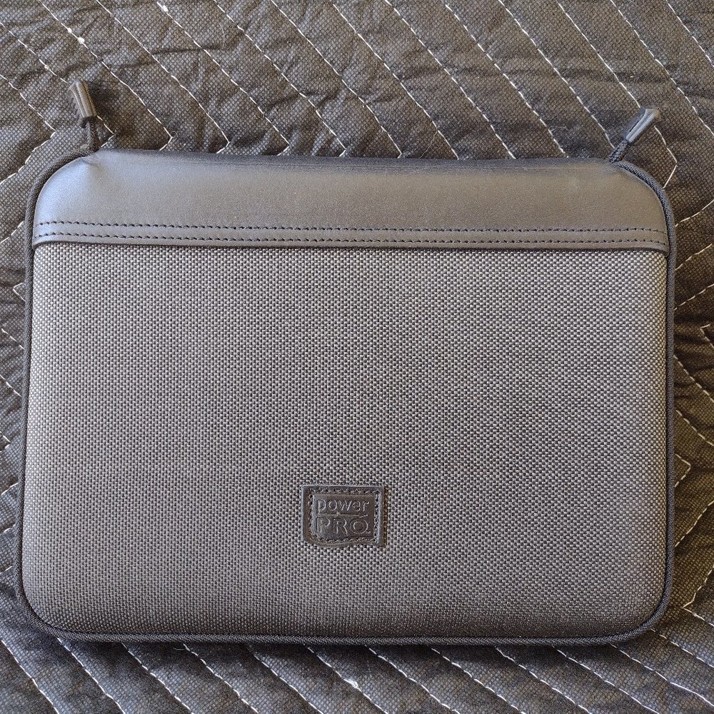 Franklin Covey PowerPro Six Ring Organizer, Grey, Synthetic Material